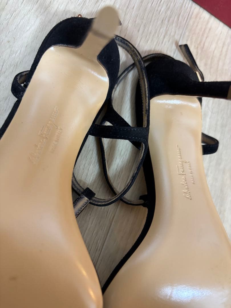 フェラガモ　レディースサンダル　ハイヒール　パンプス　未使用保管品