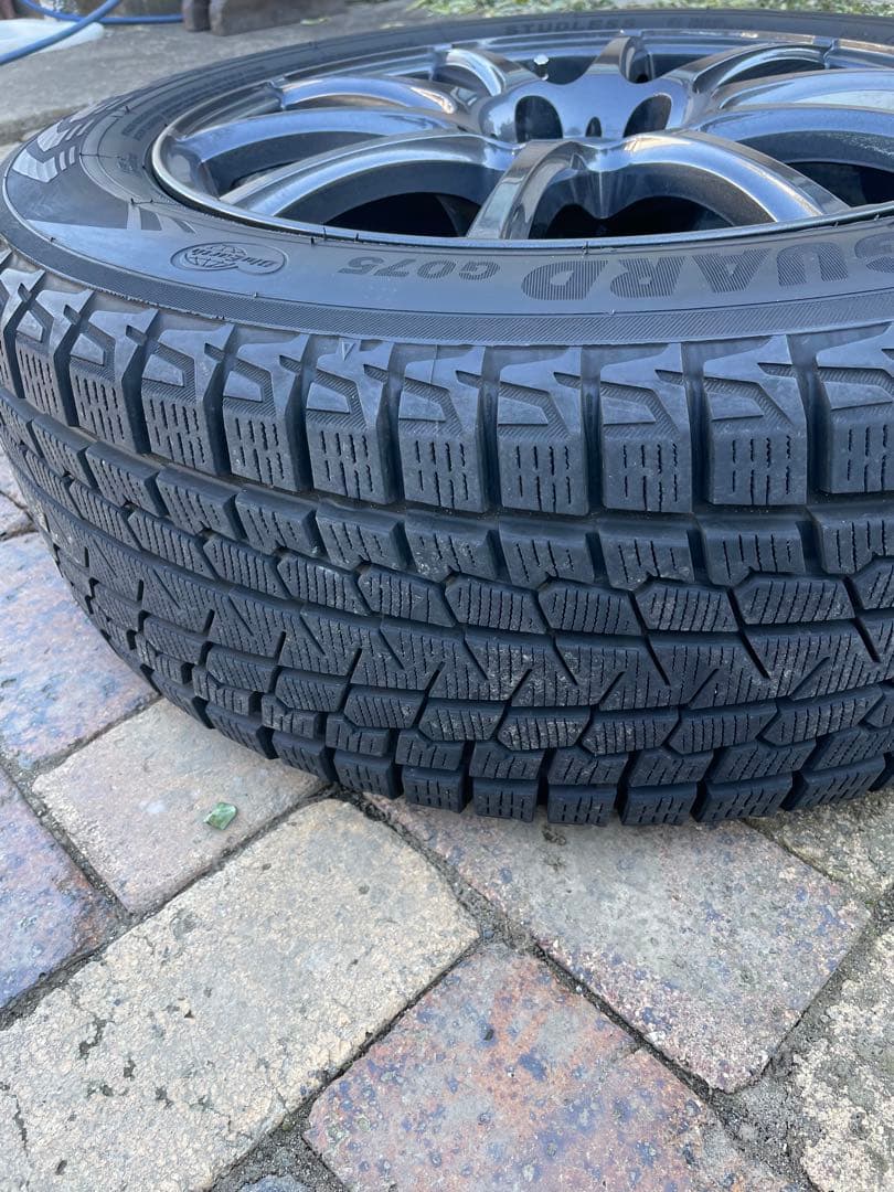 アウトランダーphev タイヤホイールセット　スノータイヤ　235/60R18