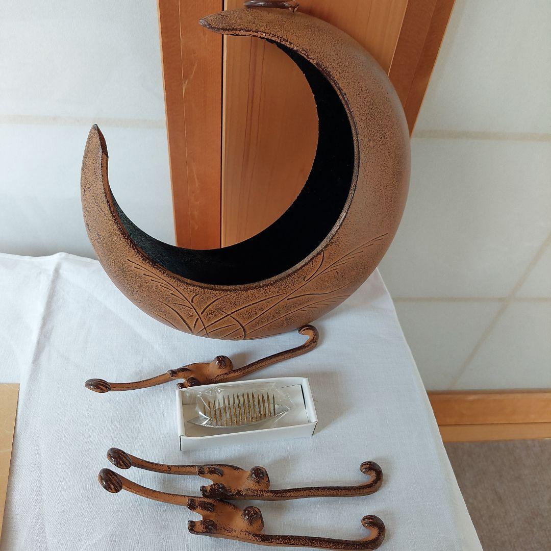 南部鉄器　岩鋳　吊り花器　猿手フック 　猿 　置物 花器　池坊好み　華道　茶道