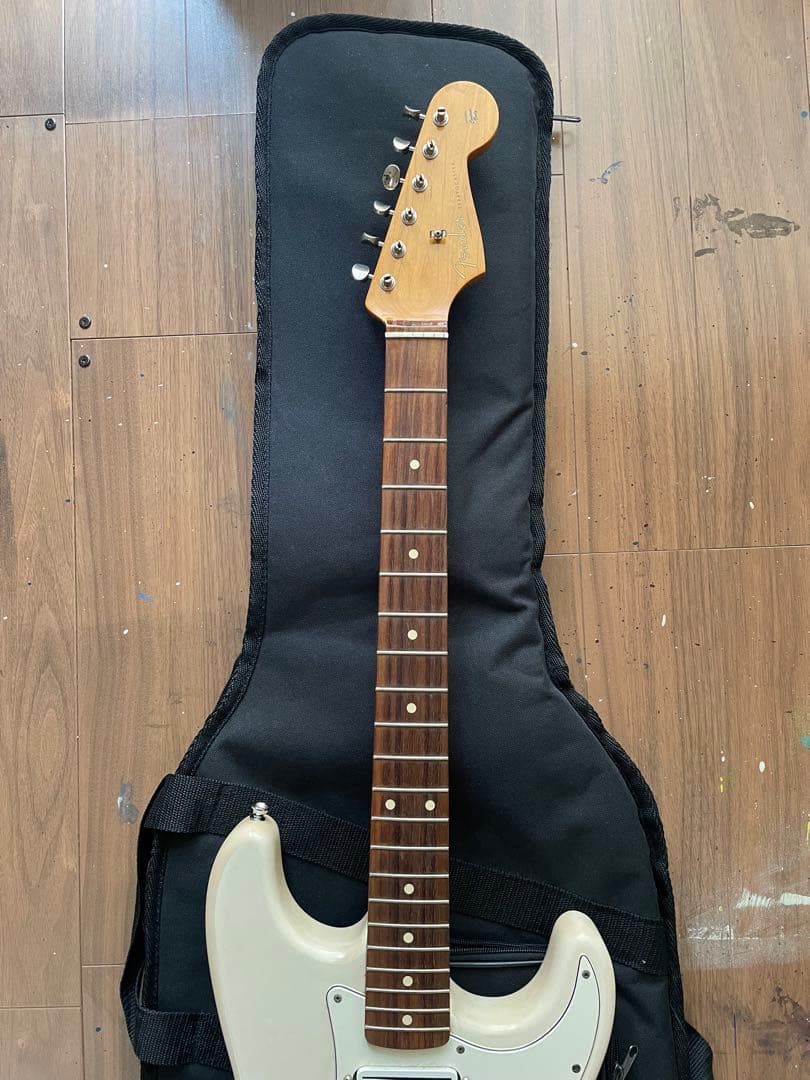 Fender Mex コンポーネント　オリンピックホワイト