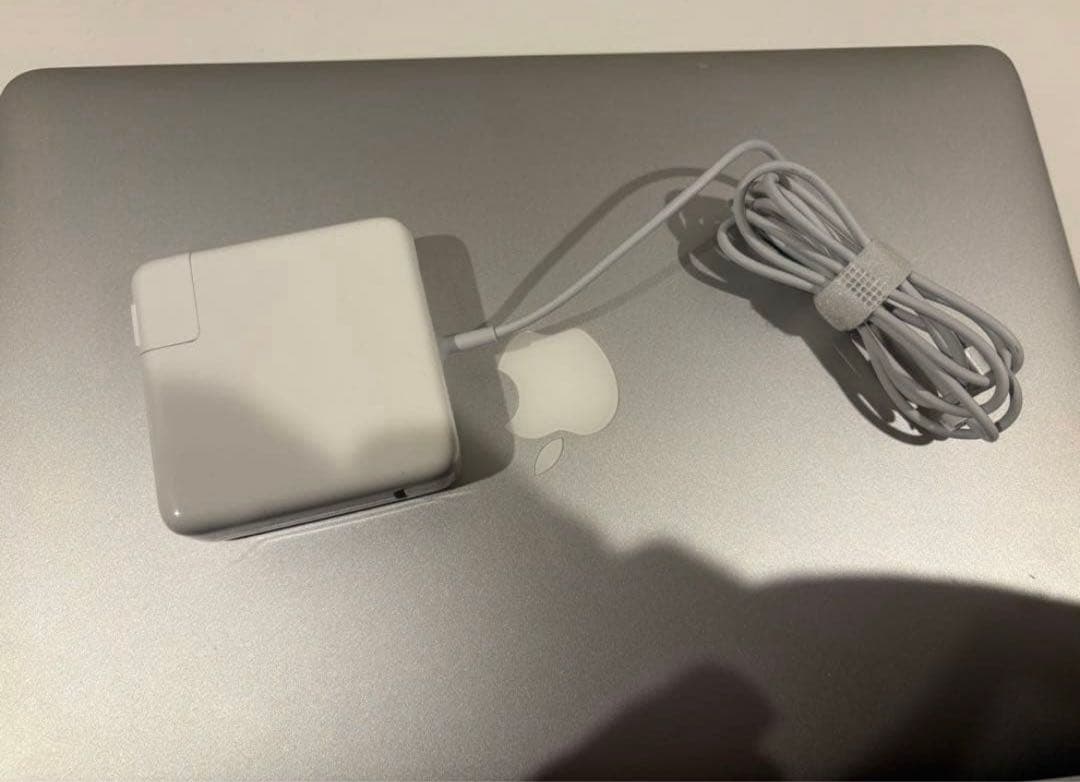 MacBook本体 MacBook Pro 15inch corei7 16GB 512GB