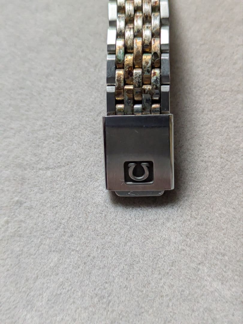 OMEGA クォーツ腕時計 ゴールド/シルバー　レディース　オメガ