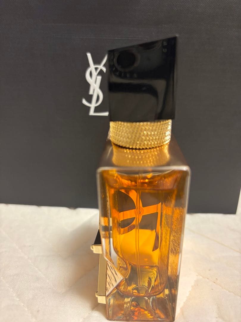 YSL リブレオーデパルファム バニラクチュール　ホリデー限定！