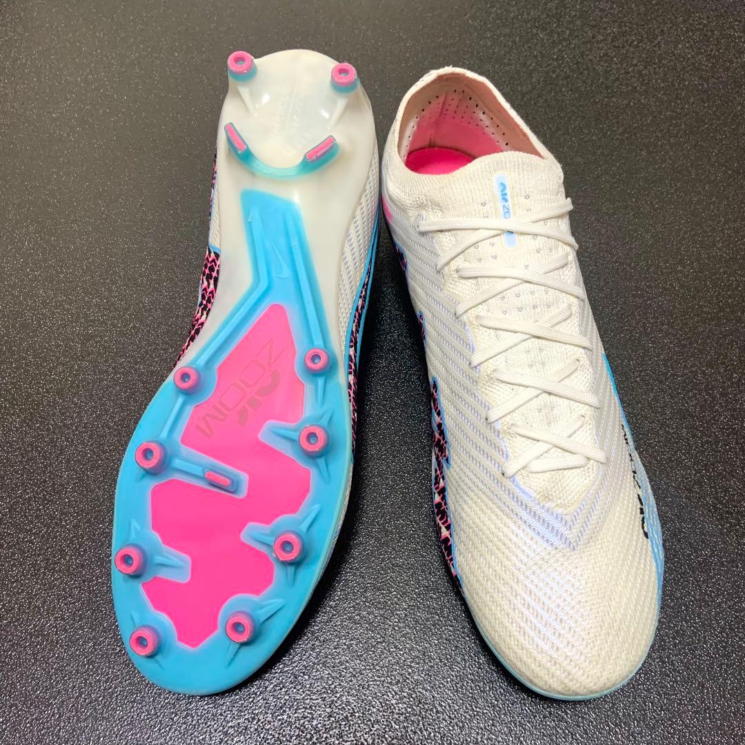 【超貴重品】ナイキ マーキュリアル ヴェイパー 15 AG-PRO