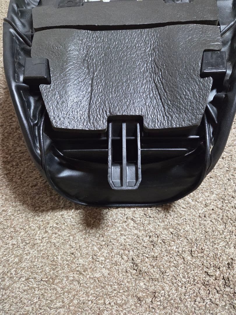 ゼファーχファイナルエディション 純正シート　シート　　美品