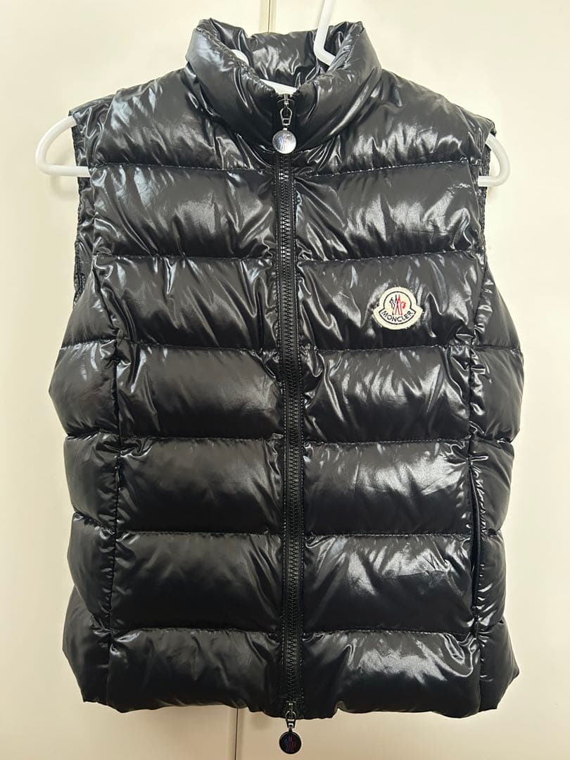 MONCLER モンクレール　黒 ダウンベスト　サイズ0