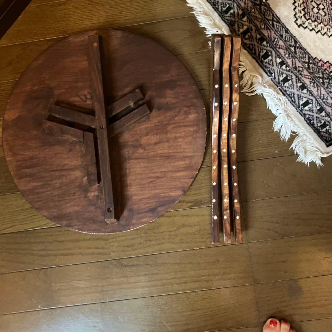 中東で購入した象嵌彫テーブル