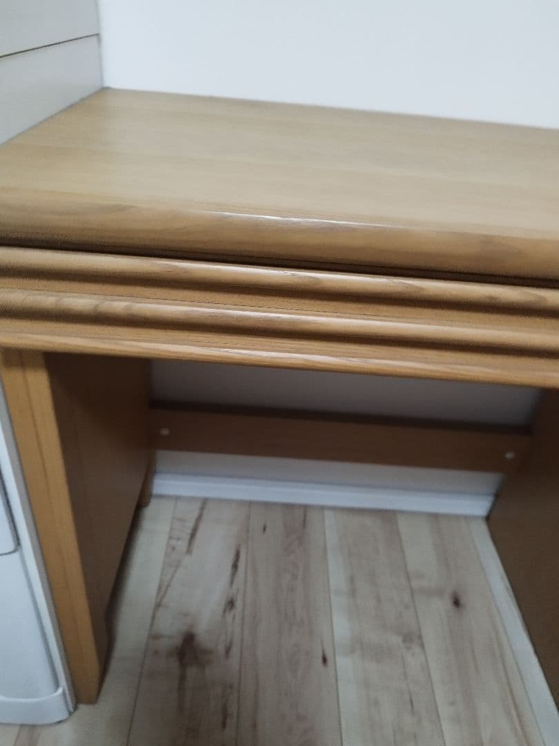 ニトリNITORI　天然木キャスター付きデスク　ブラウン