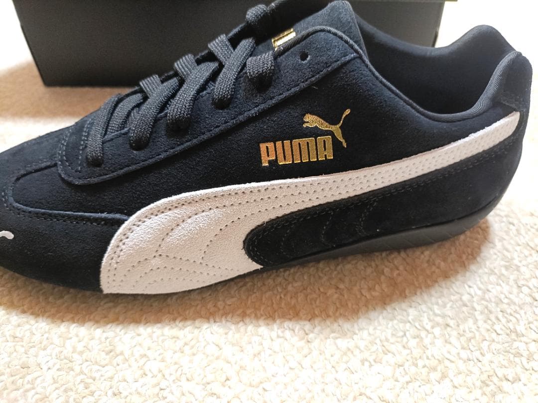 【新品】プーマ　スピードキャット　PUMA　ブラック×ホワイト 25cm
