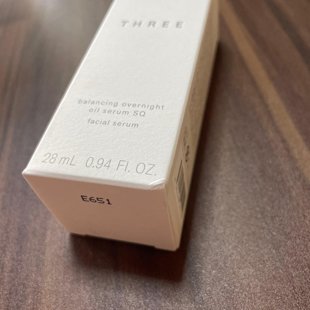 THREE バランシング　オーバーナイト　オイルセラムSQ