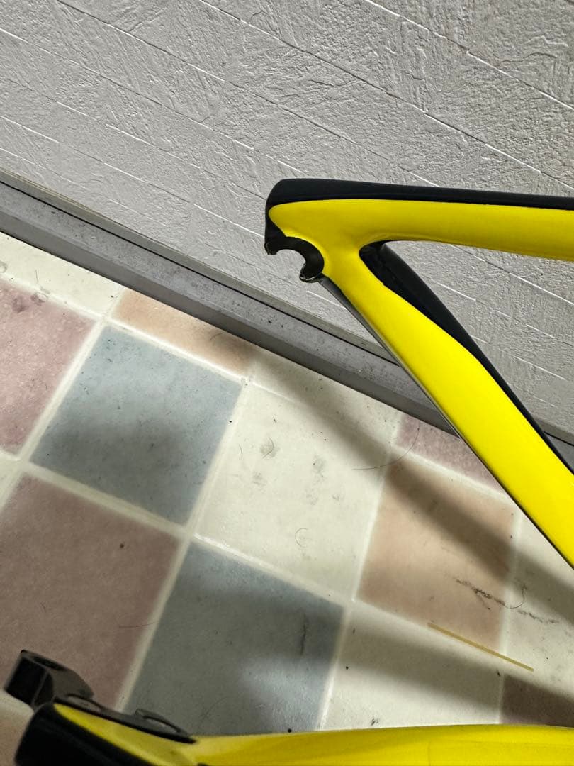 【マル 】GARNEAU GENNIX A1 ロードバイクフレーム 黒/黄