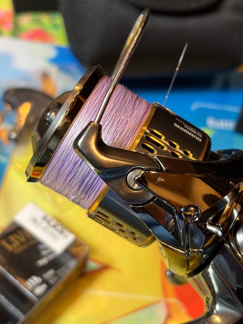 シマノ18 ステラ 2500S 夢屋スプールPE0815 LIVRE ノブ