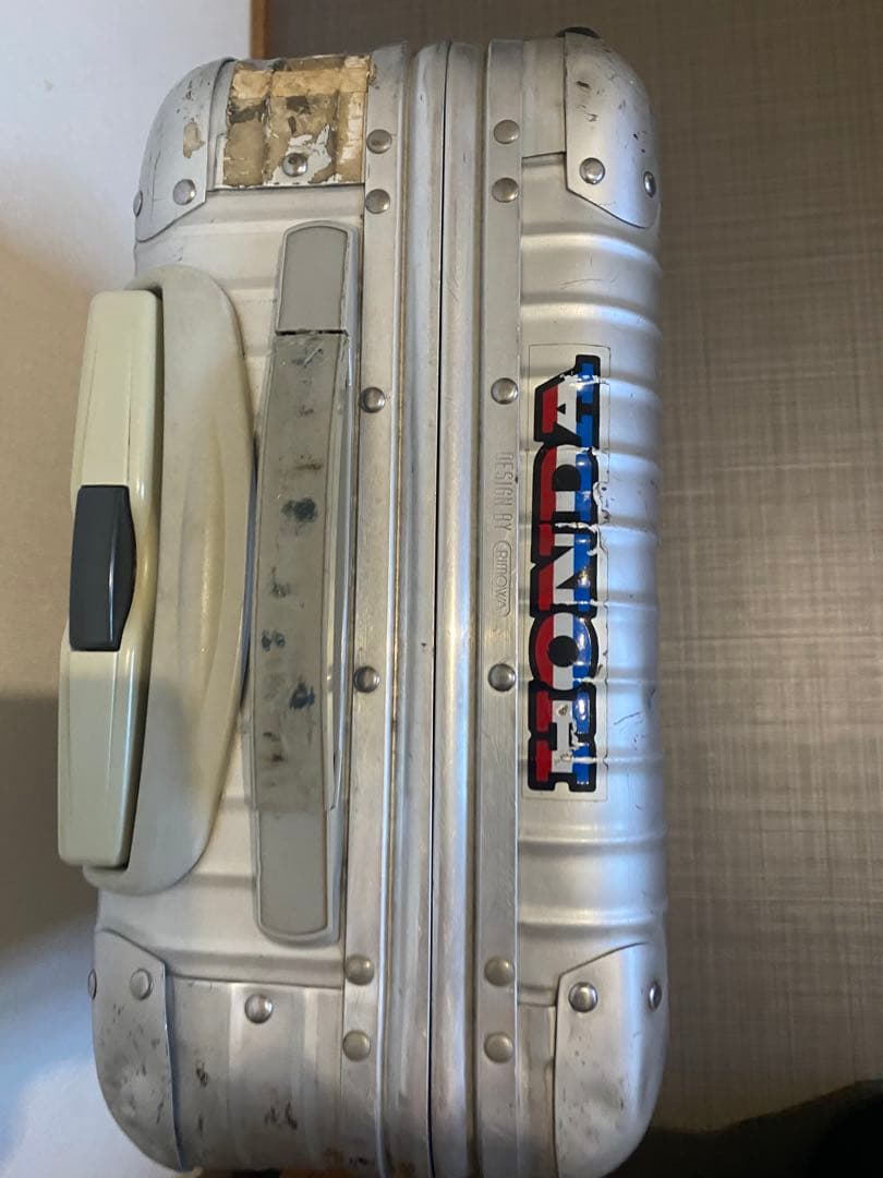 リモワ　キャリーケース　【ジャンク品】