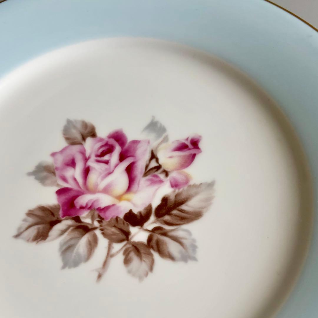 オールドノリタケ　オーストラリア輸出用　ペールブルーとピンク薔薇　【2枚目半額】
