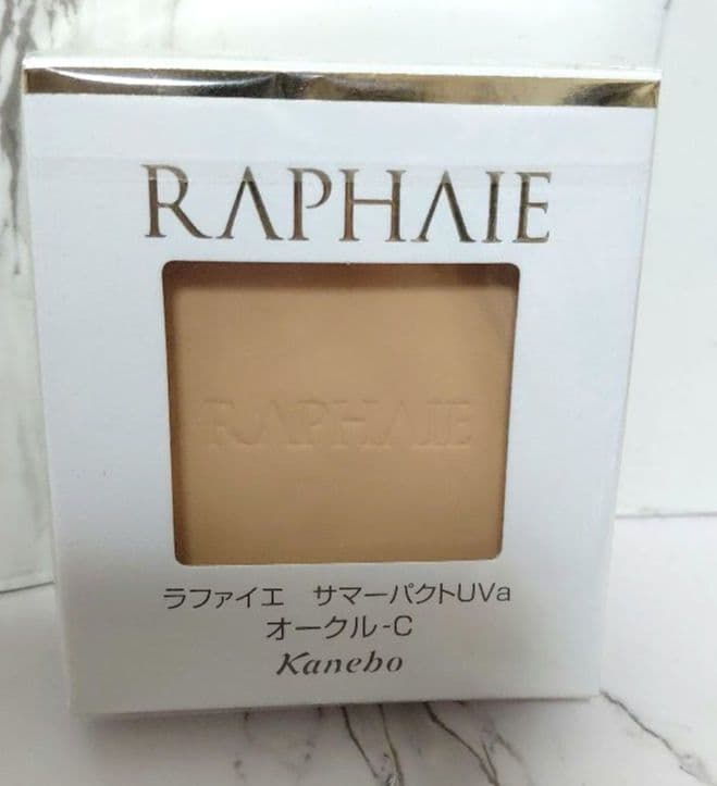 ラファイエ　サマーパクトUV　オークルC