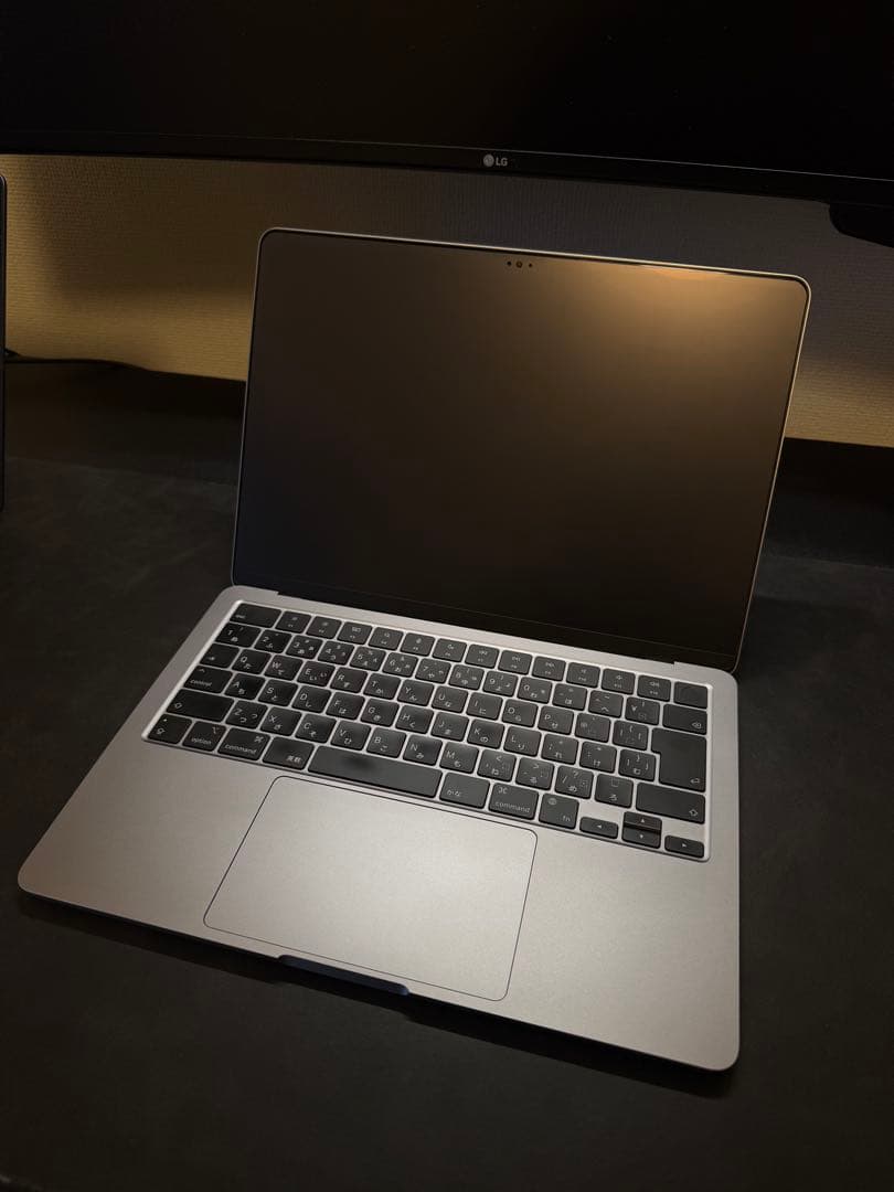 土*！様 【極美品】- Apple MacBook Air M2 スペースグレー