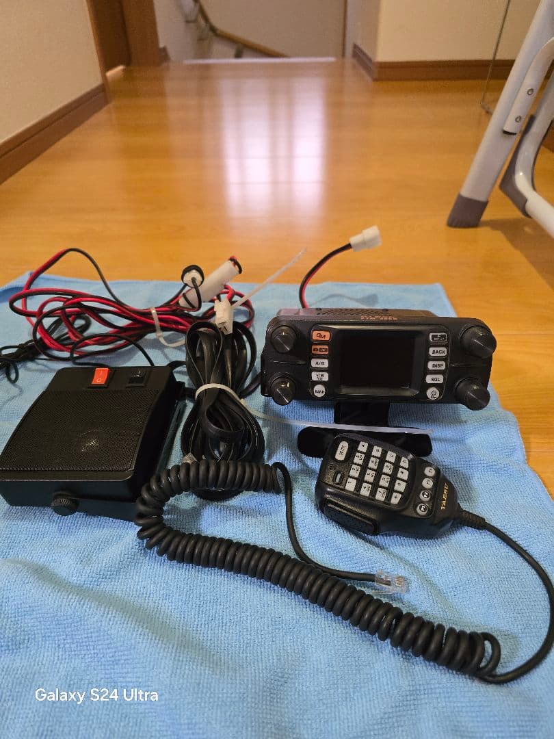 ヤエスアマチュア無線機20W機