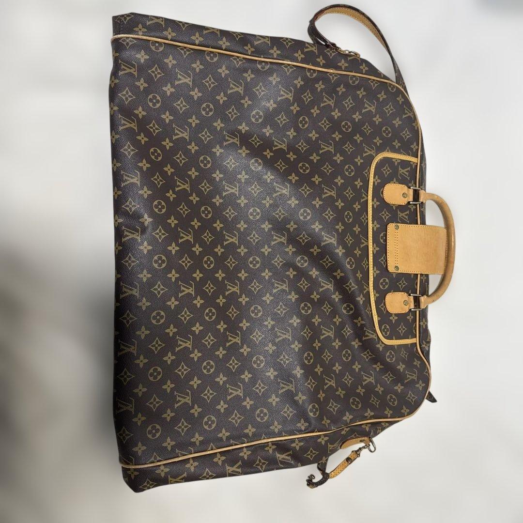 Louis Vuitton 大型ガーメントバッグ