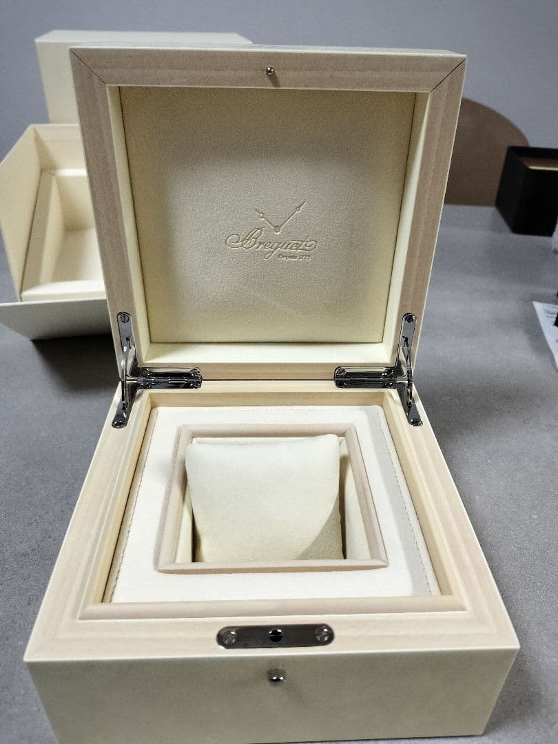 入手困難 ブレゲ 空箱 ボックス