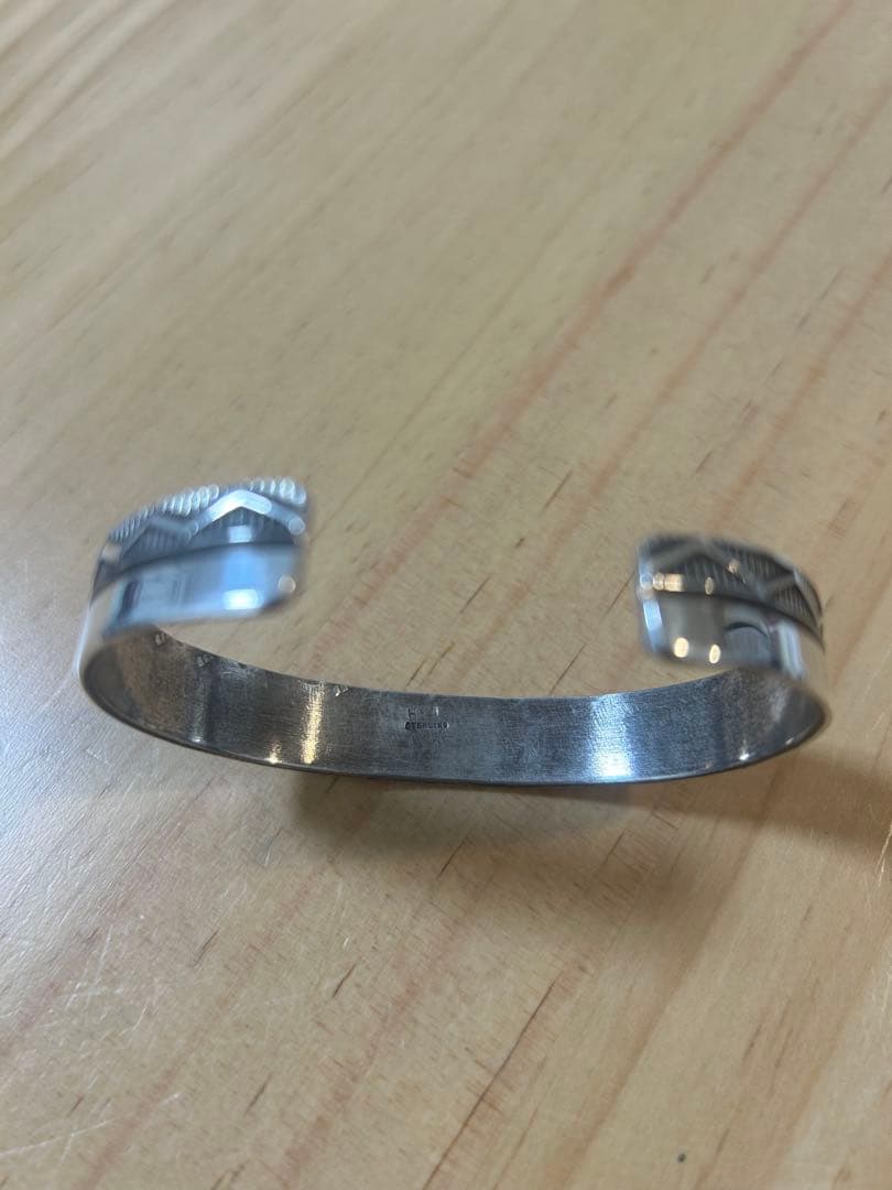 ヘンリーマリアーノ　ナバホ族　バングル