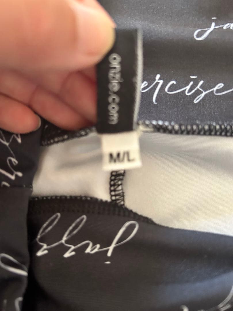 Onzie ジャザサイズ スポーツブラ＆レギンスセット