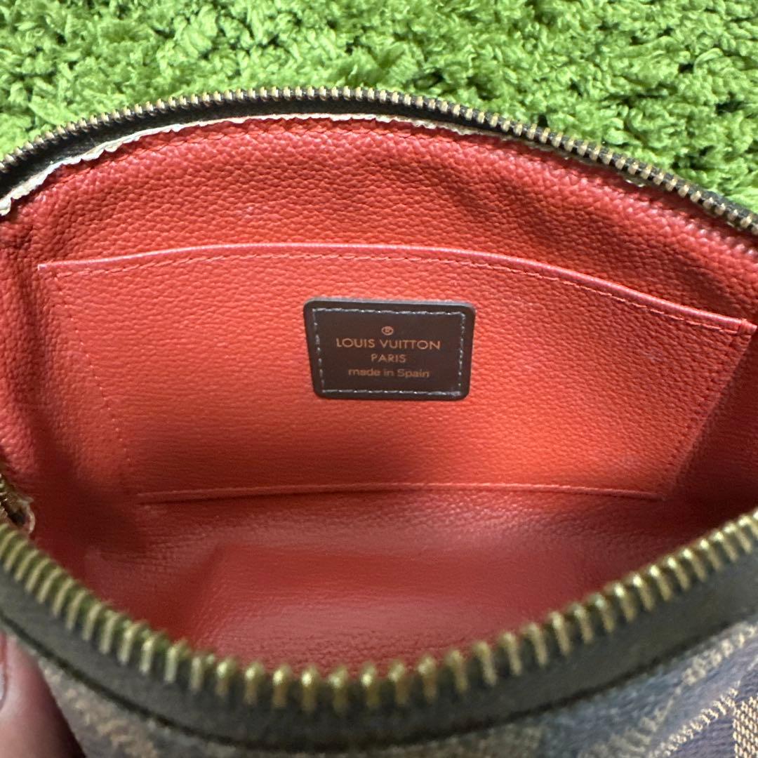 LOUIS VUITTON ダミエ　ポーチ