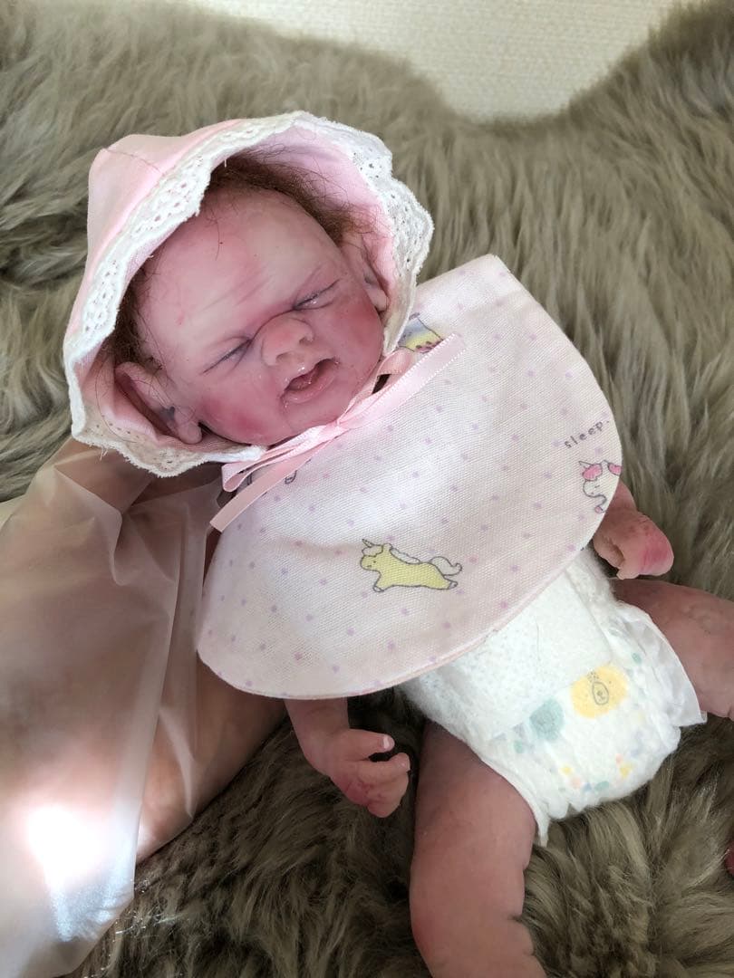 リボーンドール　シリコンベビー　女の子