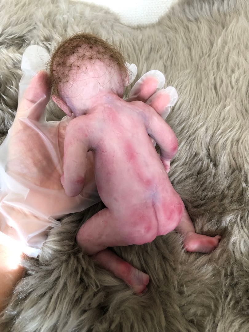 リボーンドール　シリコンベビー　女の子