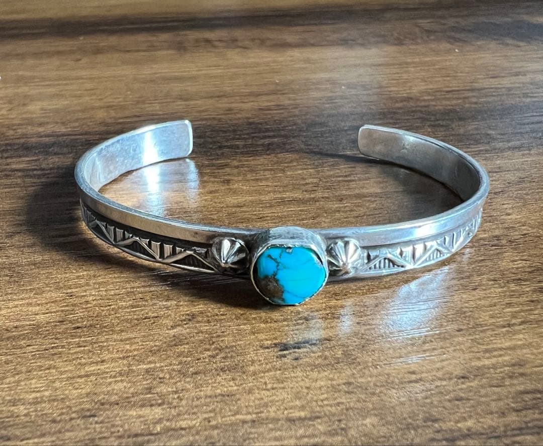 ターコイズ　シルバーバングル　ヘンリーマリアーノ