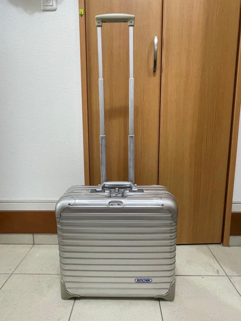 リモワ/RIMOWA 　青ロゴ　トパーズ　2輪