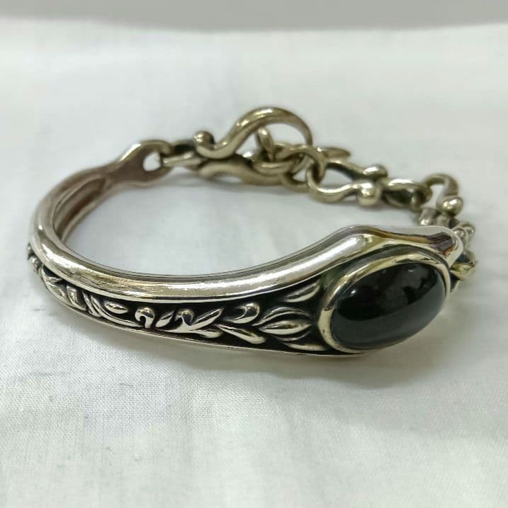 AR166 フリースタイル　ブラックスター バングル　シルバー925