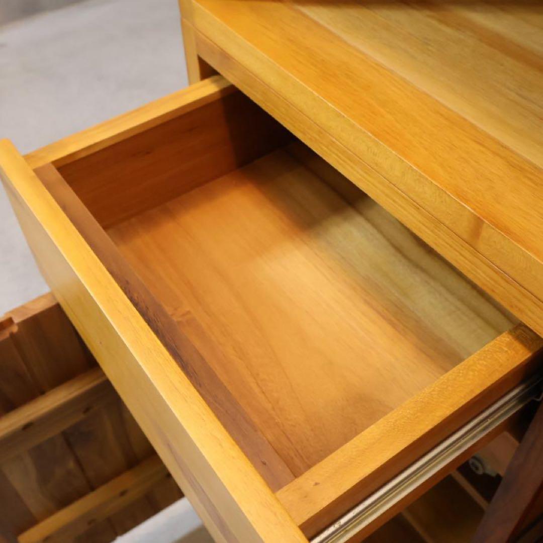 unico BREATH ブレス キッチンボード 食器棚　カップボード