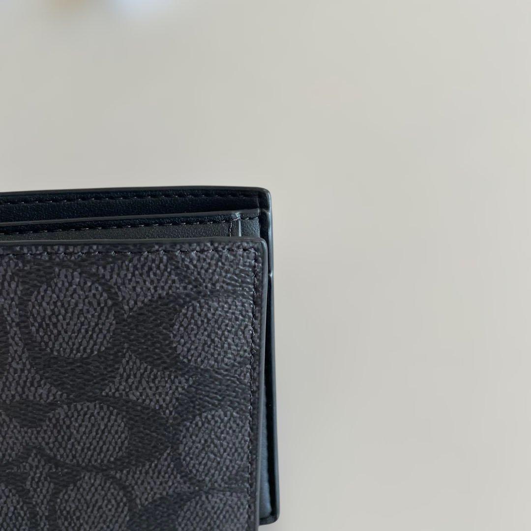 新品未使用　定価49,500円　COACH 財布 チャコール/ブラック