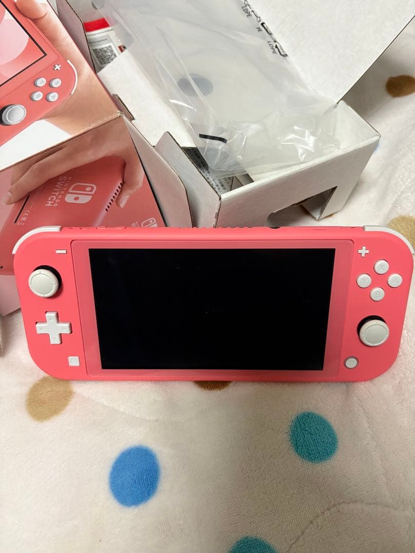 Nintendo Switch Lite コーラル　保証あり