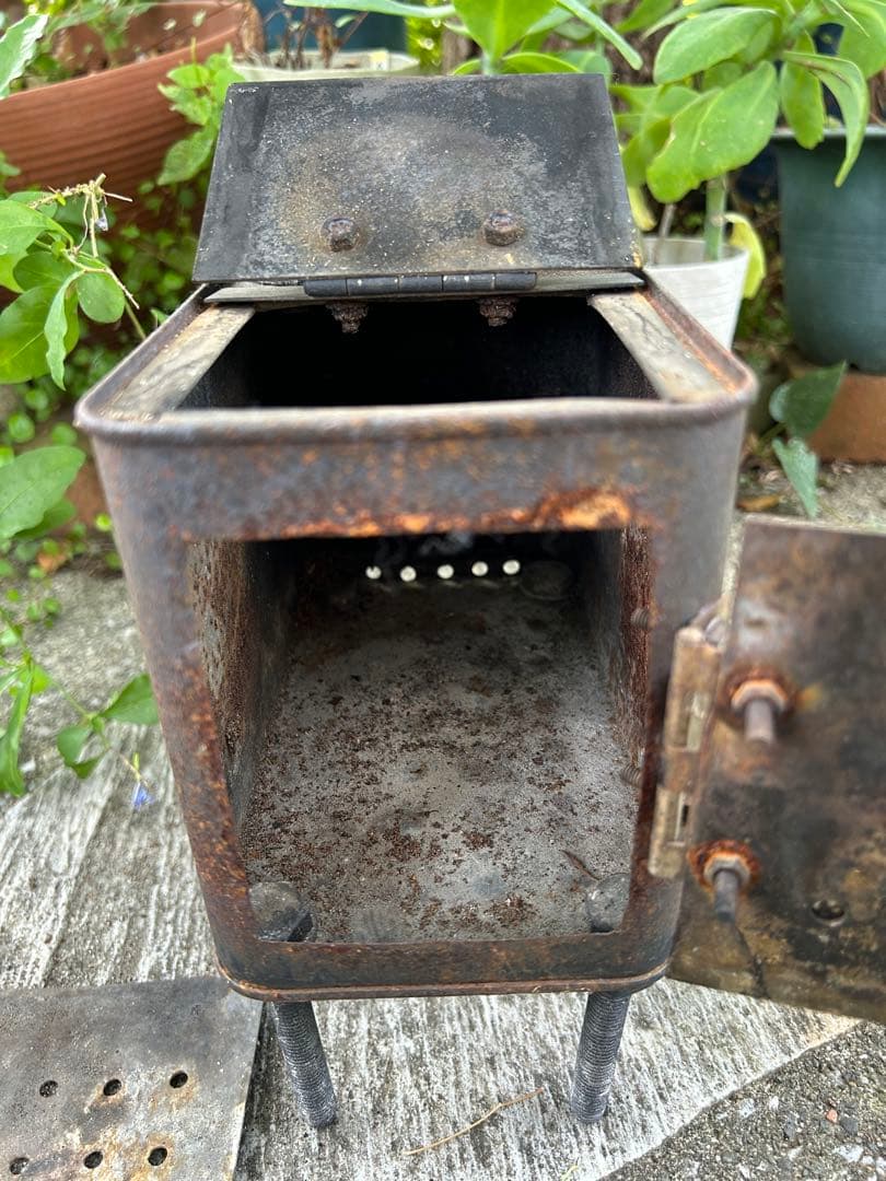 卓上　薪ストーブ 煙突付き