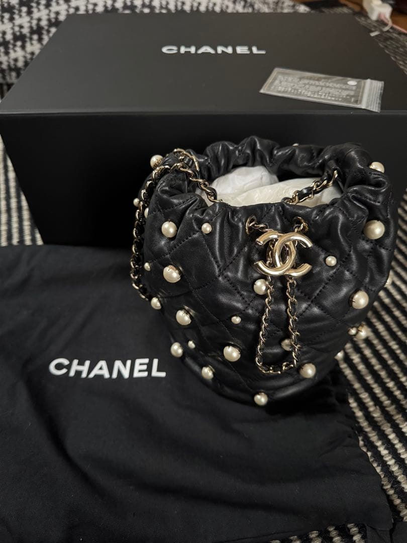 CHANEL 大人気パール　バニティバッグ　大きいサイズ