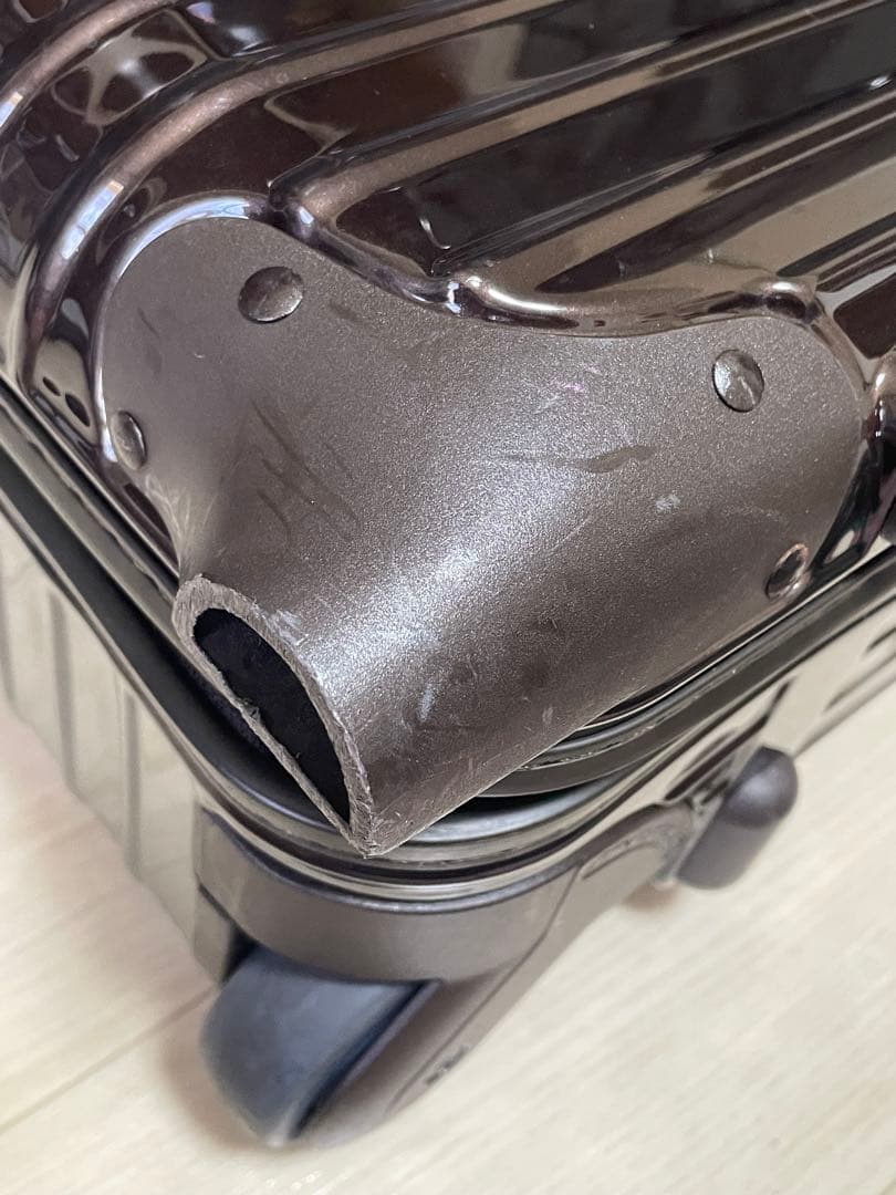 RIMOWA サルサdeluxe 33L 機内持ち込み