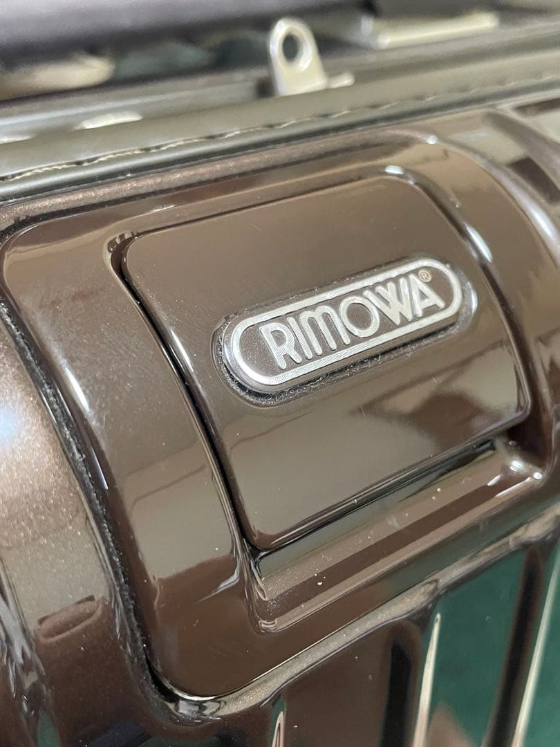 RIMOWA サルサdeluxe 33L 機内持ち込み
