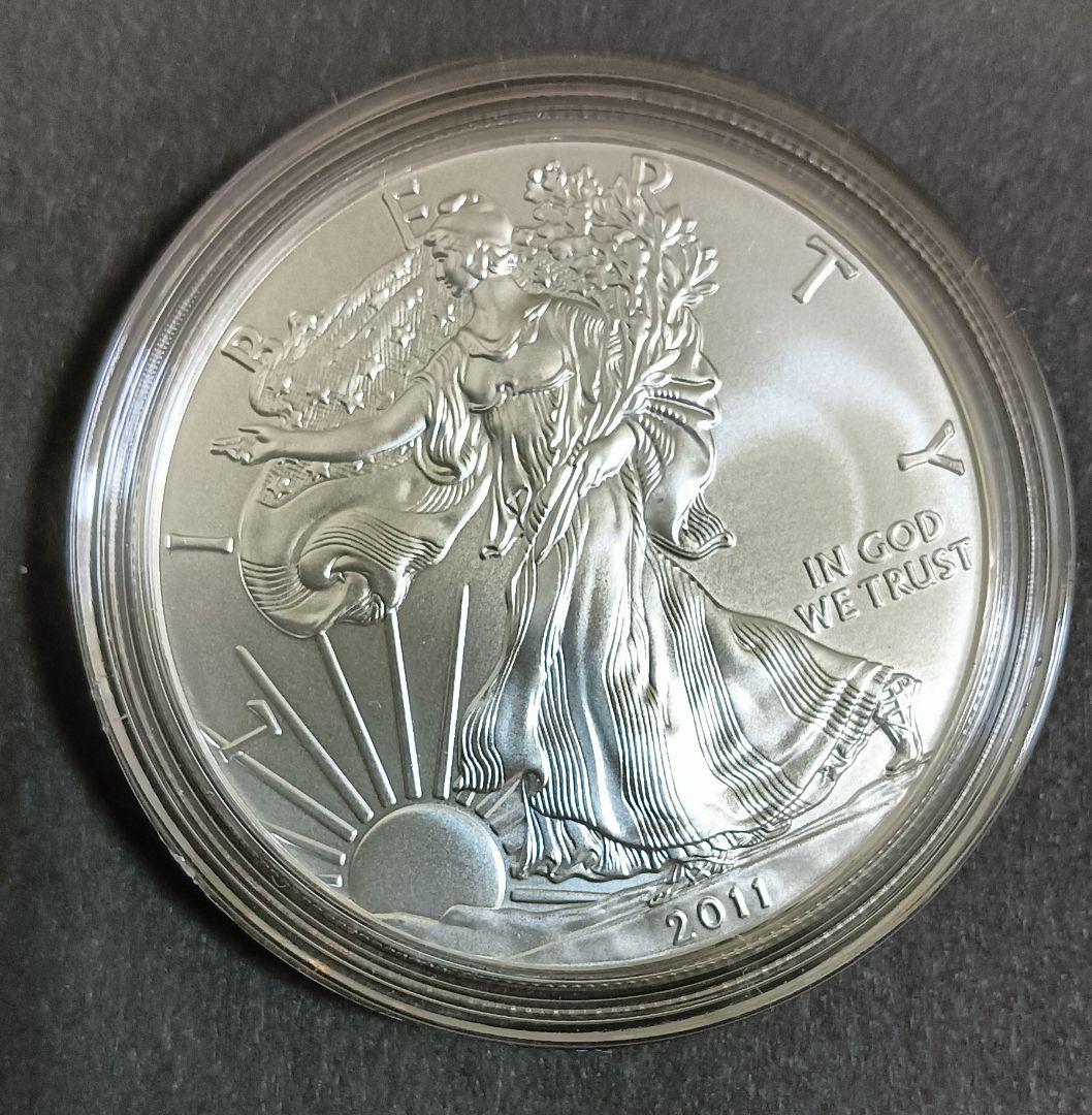 ☆☆米国イーグル銀貨(１oz)お得な３枚セット☆☆カプセル入り