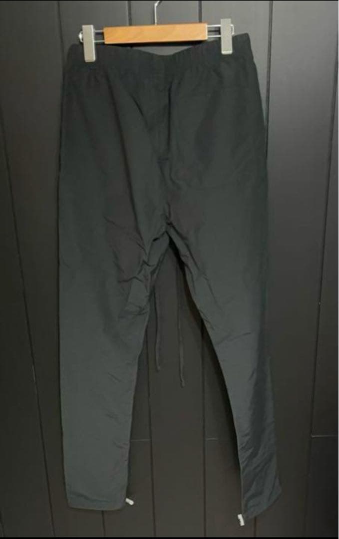 FOG ESSENTIALS ナイロンパンツ フィアオブゴッド S 黒 ジェリー