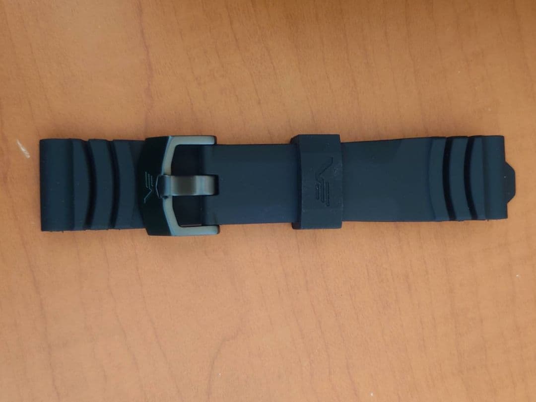 VOSTOK EUROPE 限定モデル コラボ時計MAX織戸選手