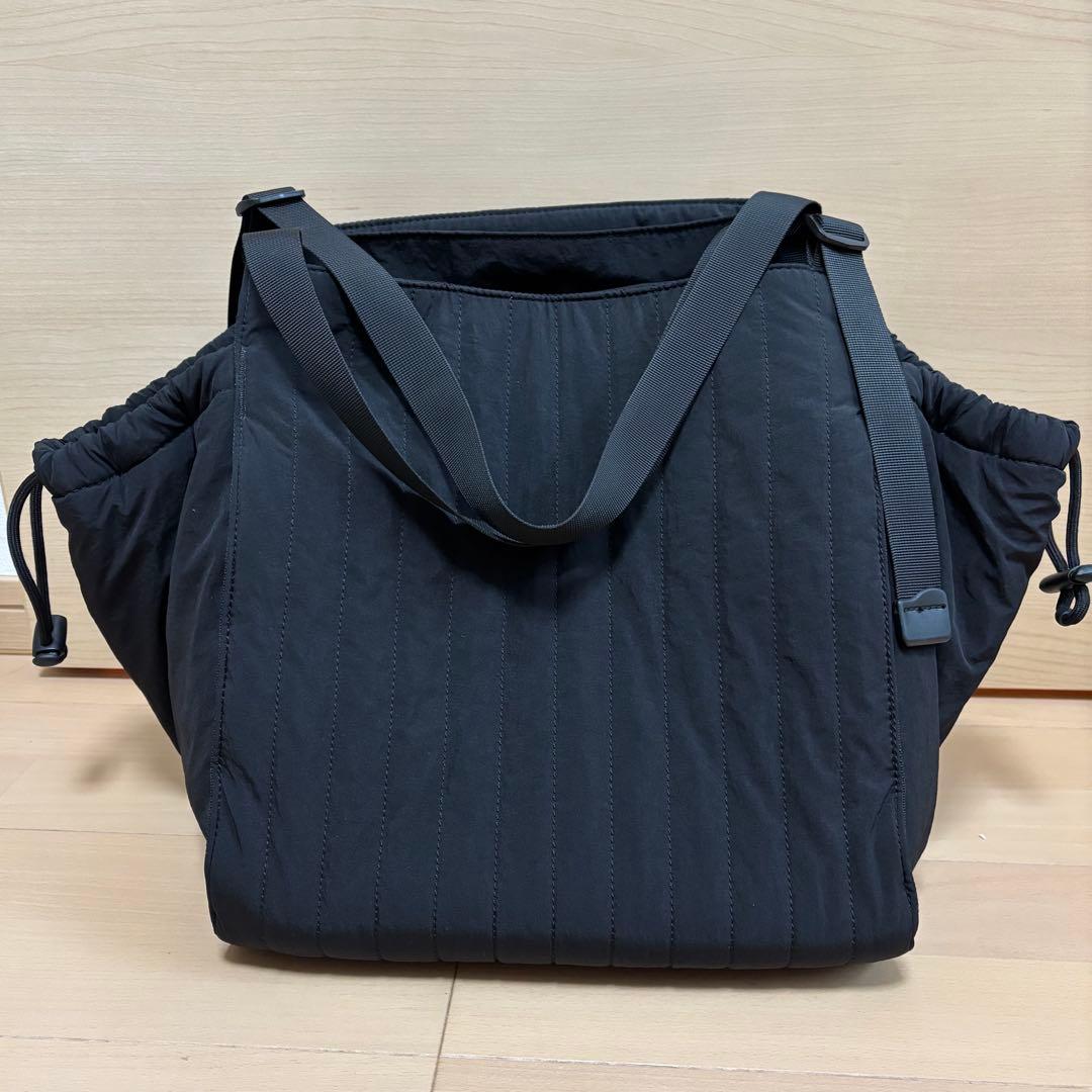 【美品】SOLPRESA キルティングトートバッグ M マザーズバッグ　ブラック