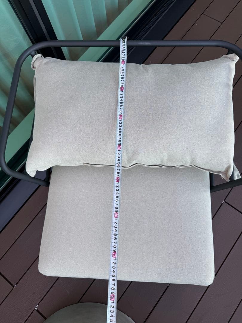 ガーデンファニチャーセット（椅子とテーブル）