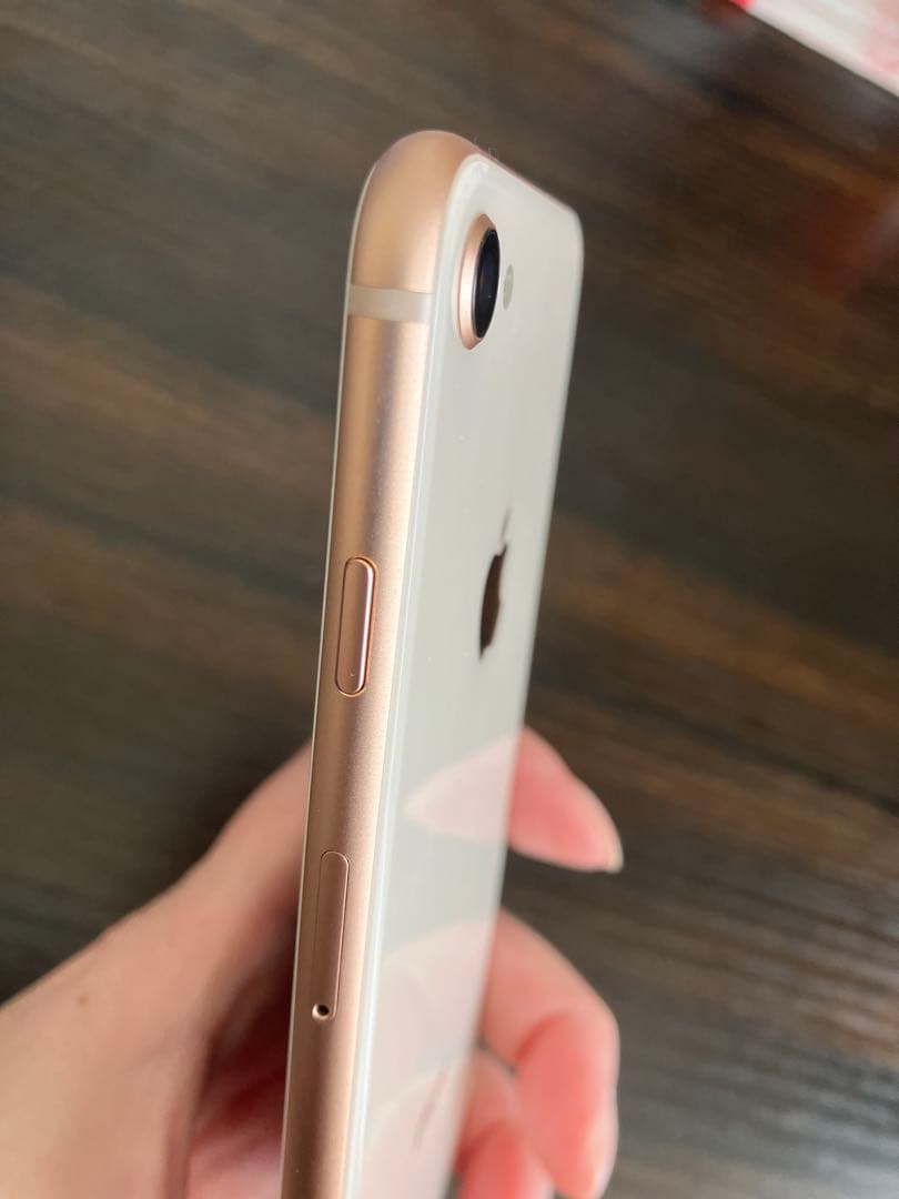 iPhone8 64GB SIMフリー