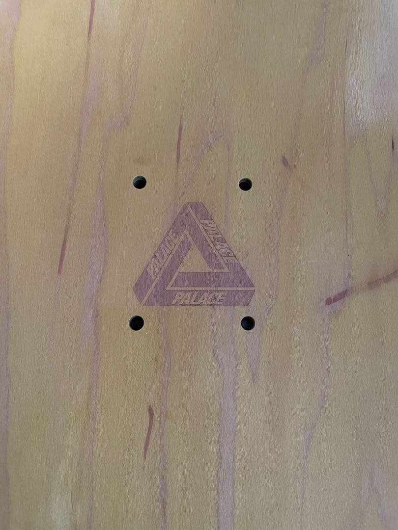 PALACE skateboards スケートボードデッキ　ジョニークラーク
