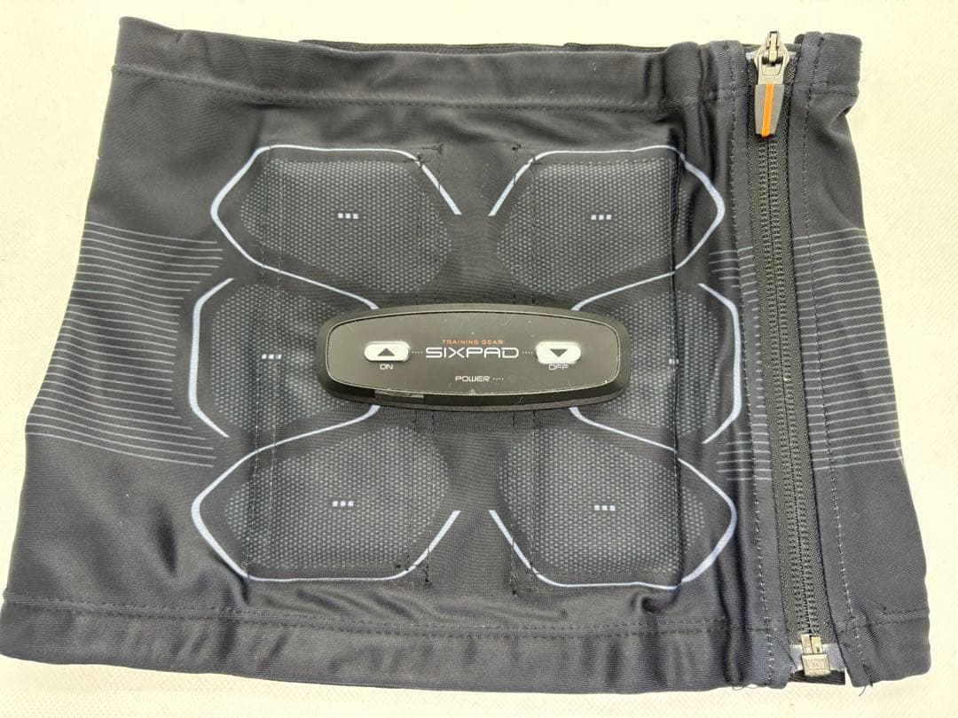 【超美品】SIXPAD 充電式 Powersuit Abs