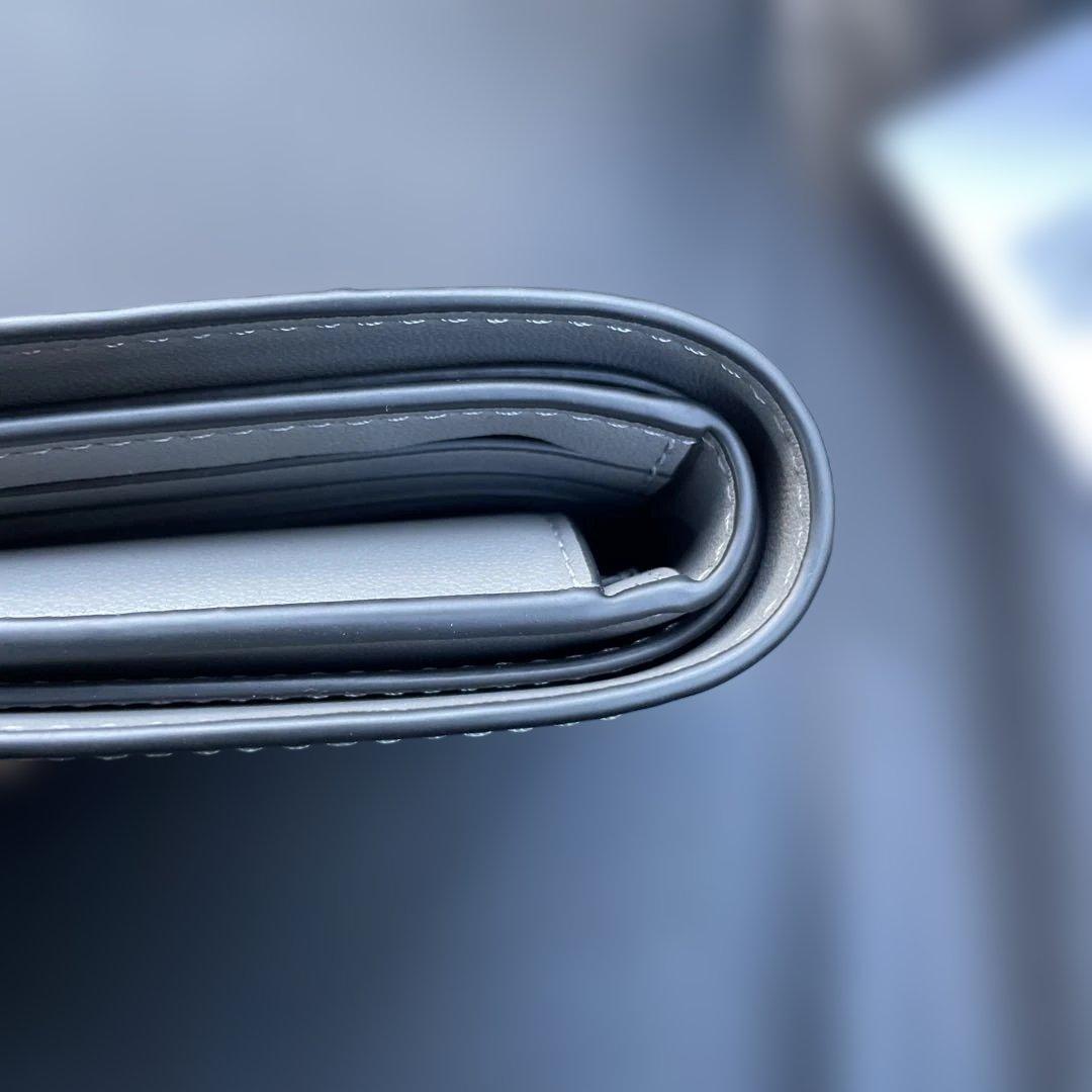 YUYA　　新品未使用　定価49,500円　COACH ライトグレー