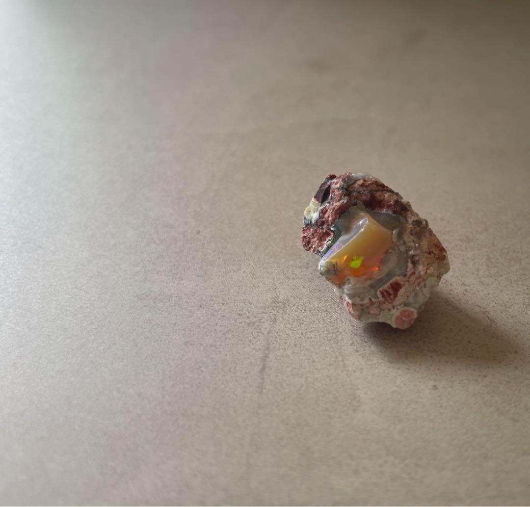 鉱物 : ファイヤーオパール　原石