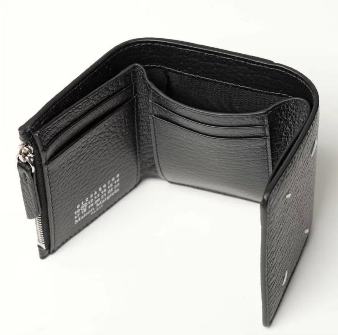 メゾンマルジェラ 三つ折り財布 黒 SA3UI0010 P4455 T8013