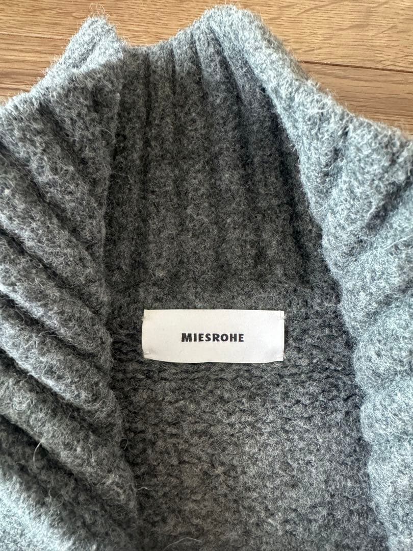 MIESROHE サステナハイネックウールカーディガン金子綾